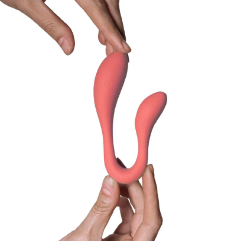 Adrien Lastic Couple Secrets II - experiență intensă în doi, controlată prin aplicație